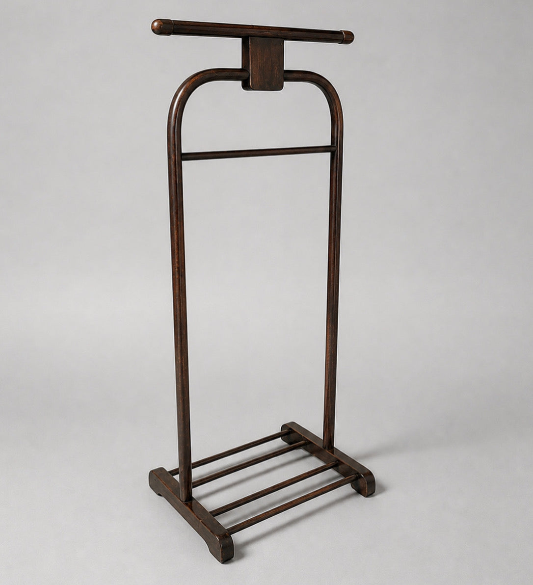 Thonet dilsiz uşak