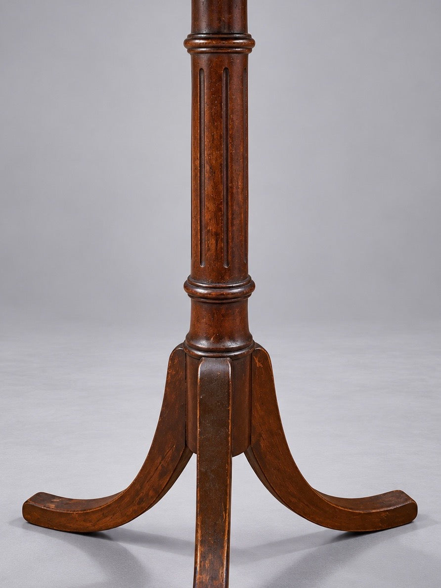 İngiliz tripod sehpa.