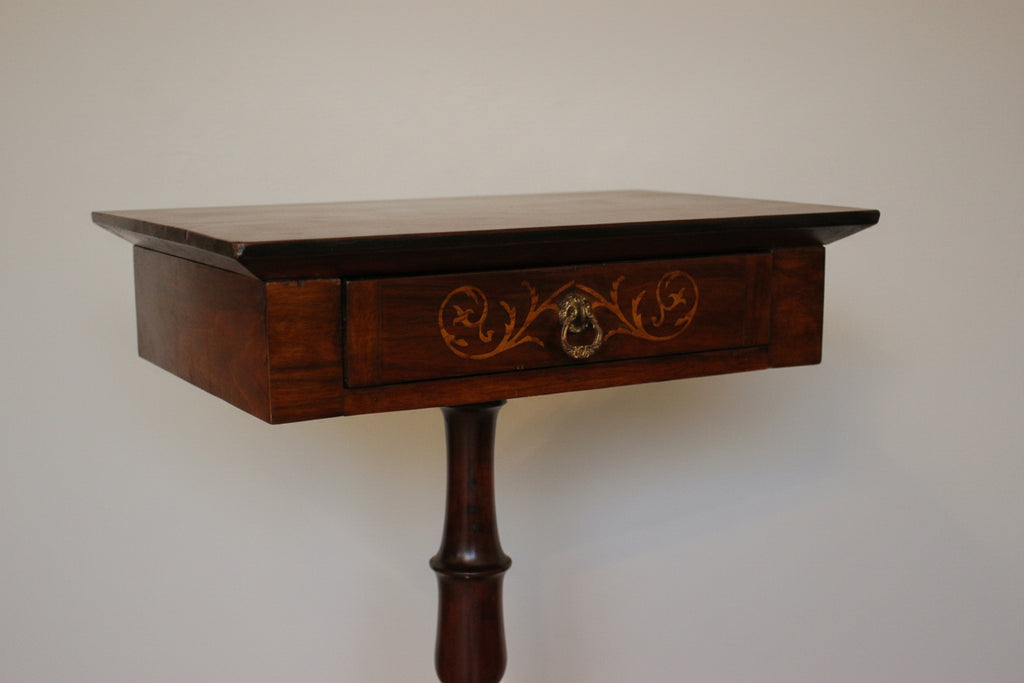 Empire-Biedermeier esintili yan sehpa