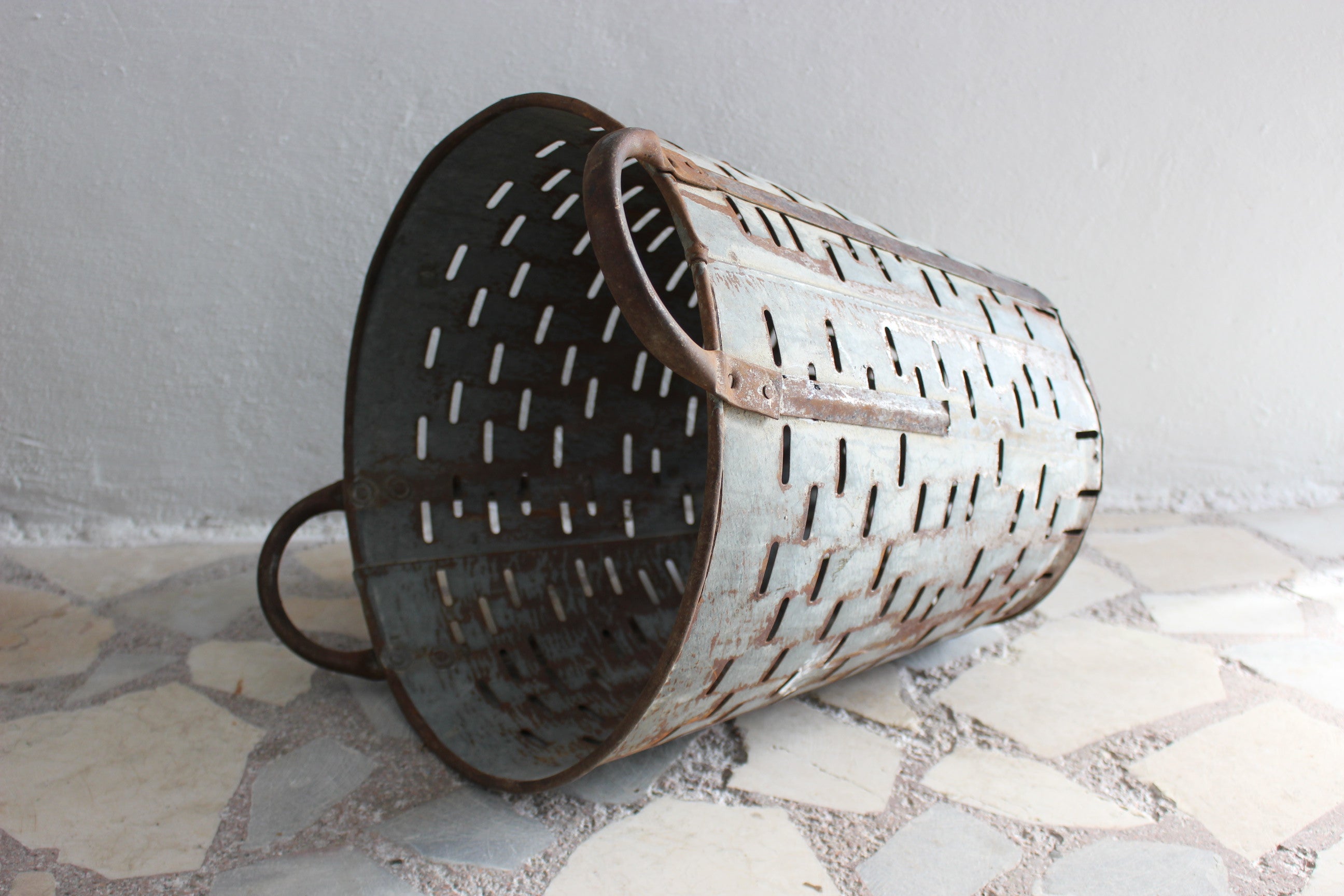 Galvaniz zeytin sepeti