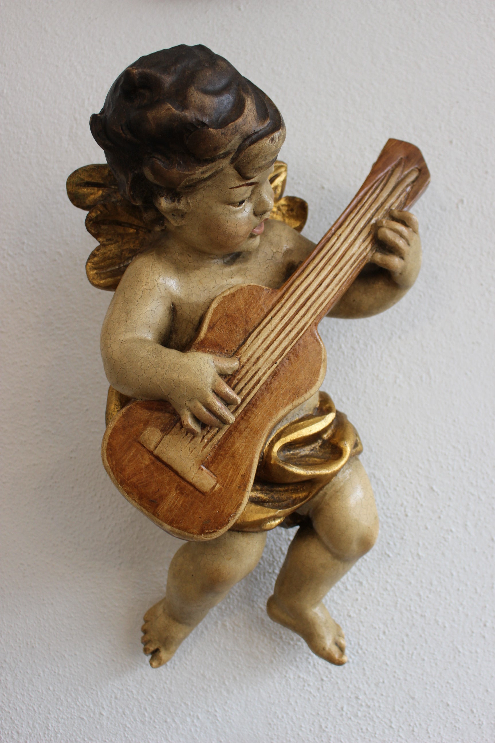 Ahşap el oyması İtalyan lake melek figürü