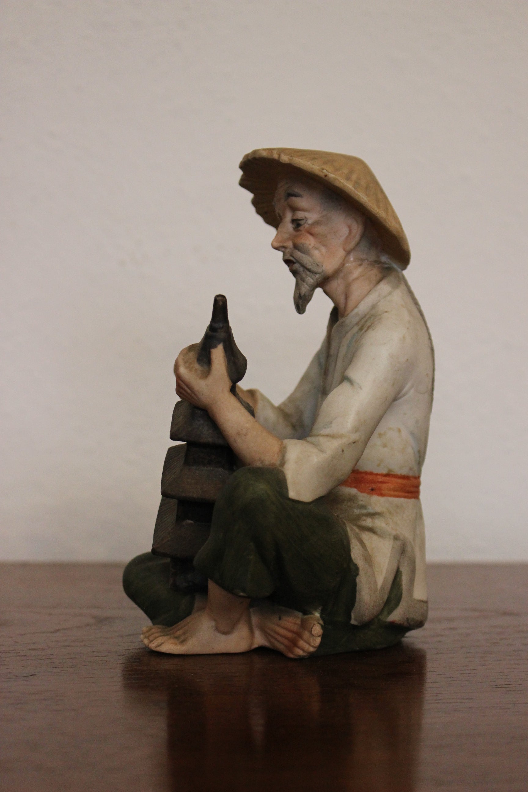 Bisküvi porselen biblo