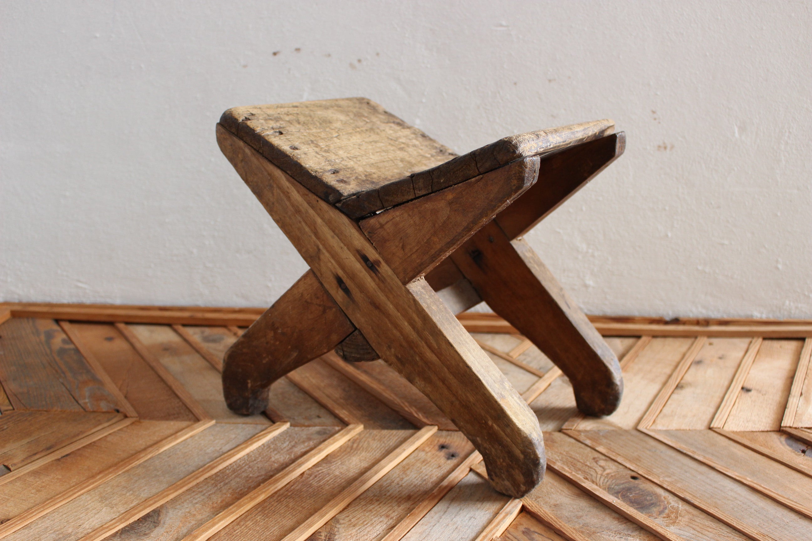 Antika namaz taburesi