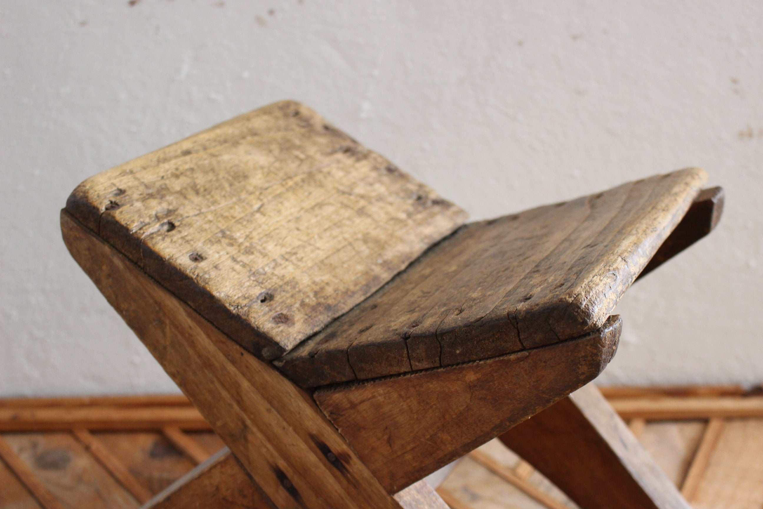 Antika namaz taburesi