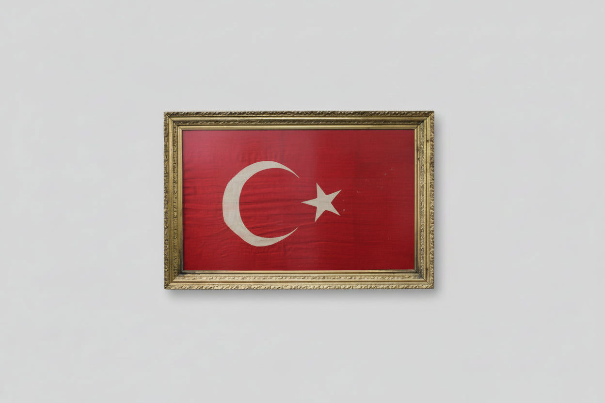 Antika Türk Bayrağı Çerçeveli